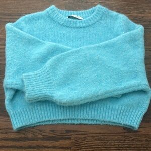 Blue cropped Zara sweater